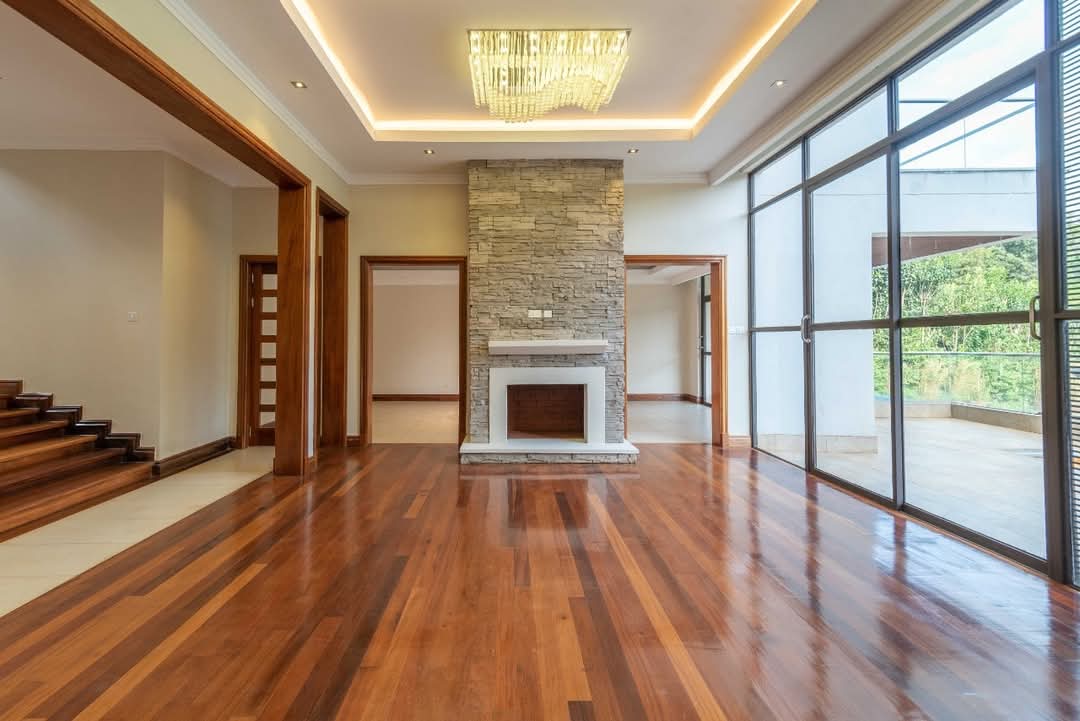 5 bedroom villa for sale