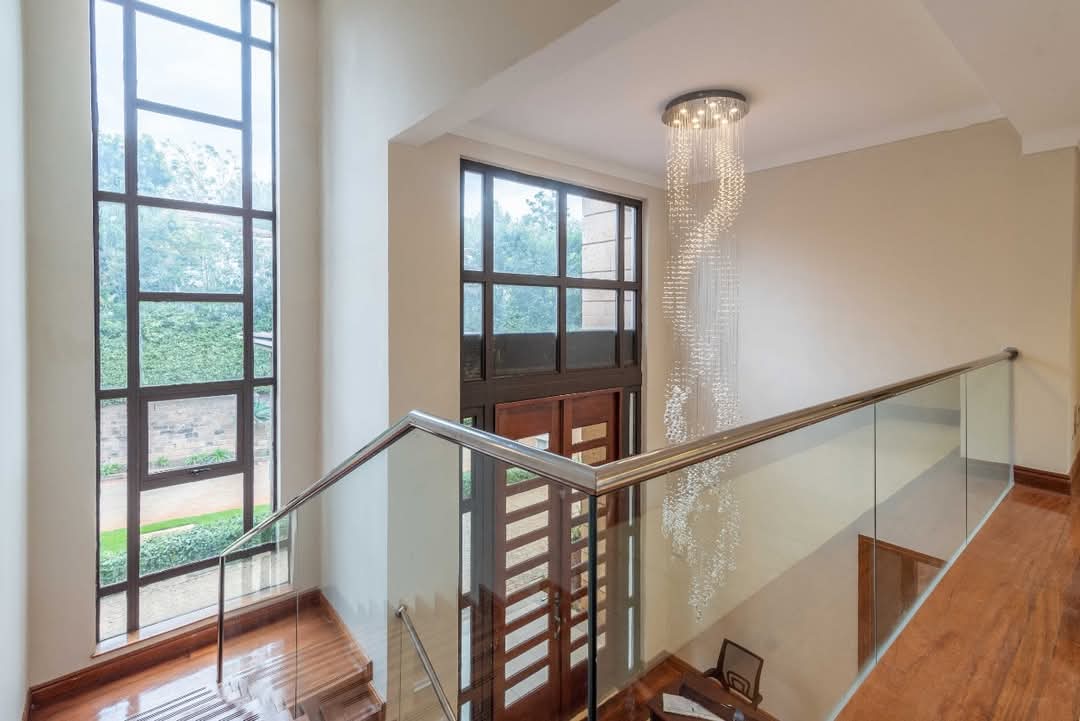 5 bedroom villa for sale