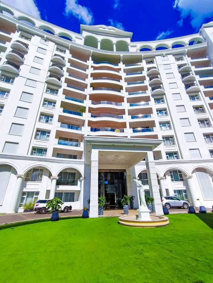 3 bedroom ensuite  apartment with karura views