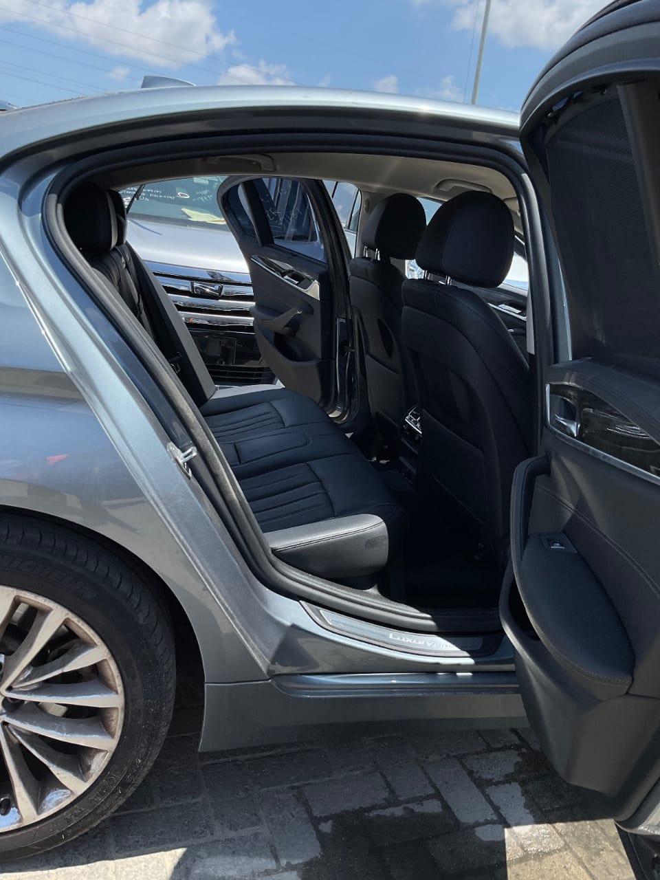 2017 BMW 523i Luxury Line