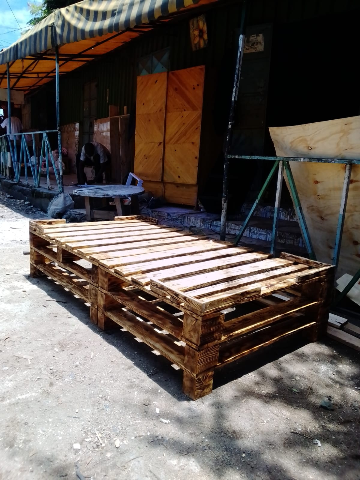 3*6 simple pallet bed