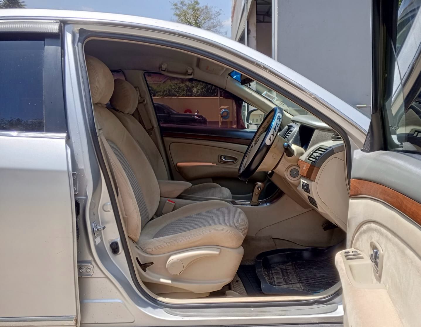 Nissan Bluebird