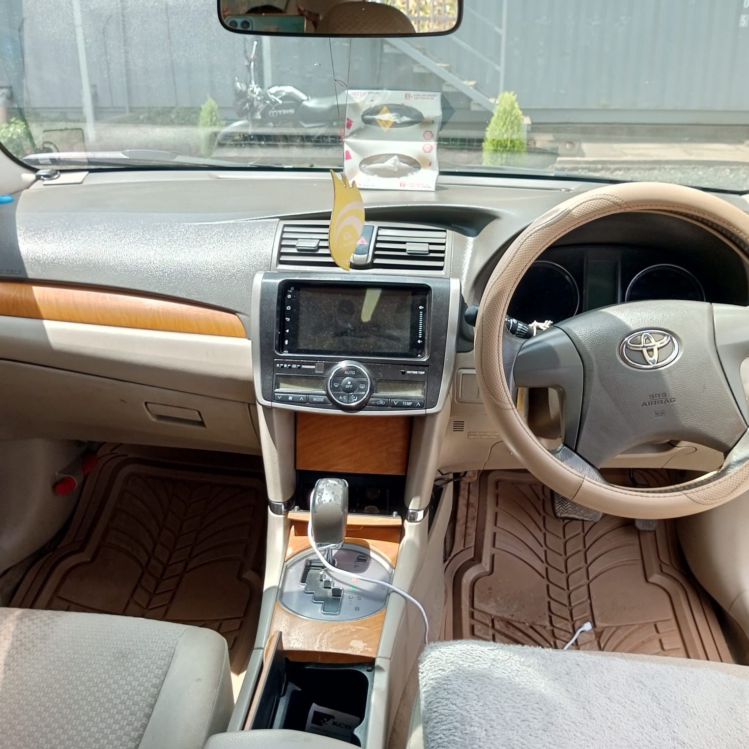 Toyota premio