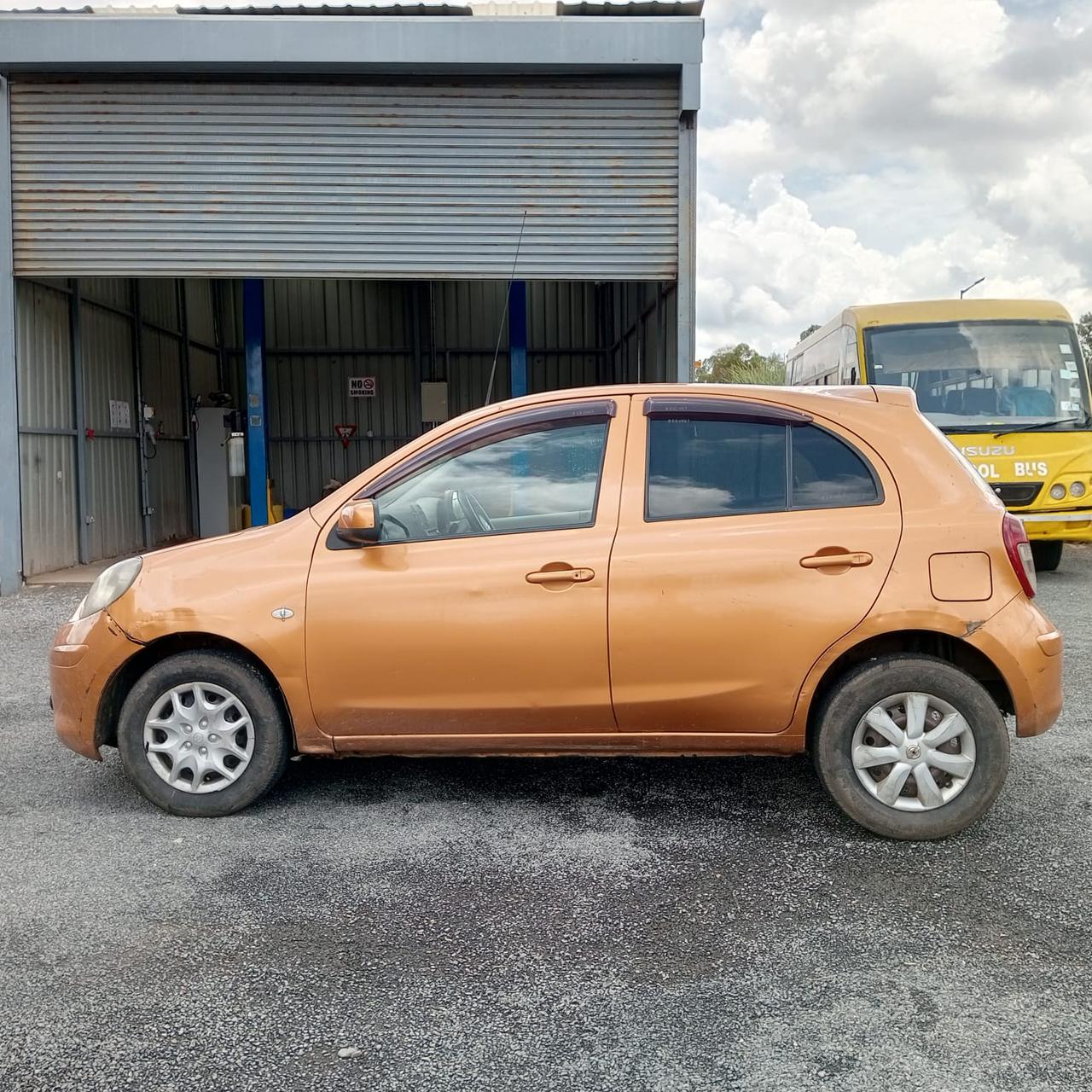 Nissan March