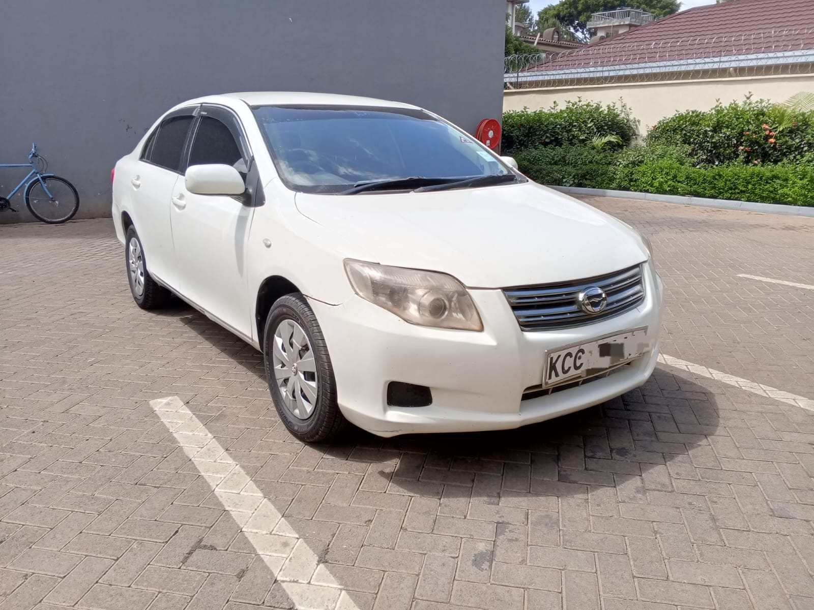 Toyota Axio