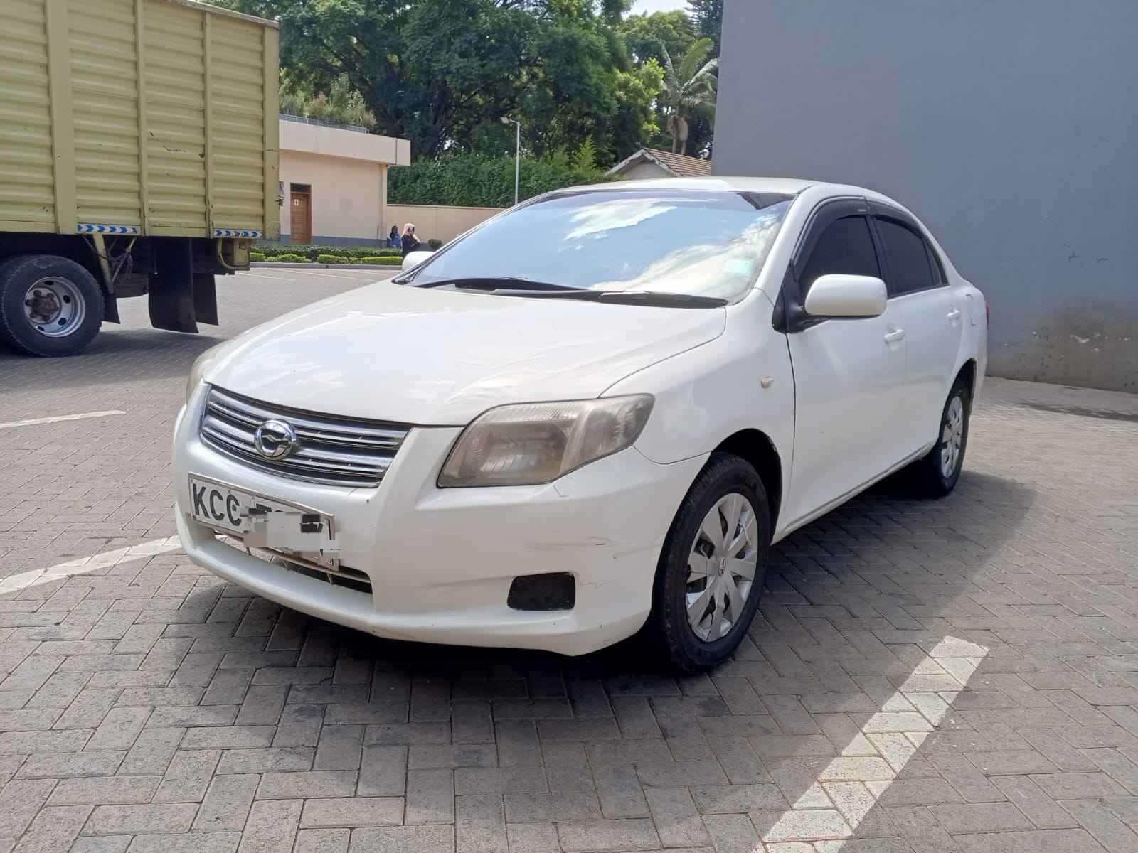 Toyota Axio
