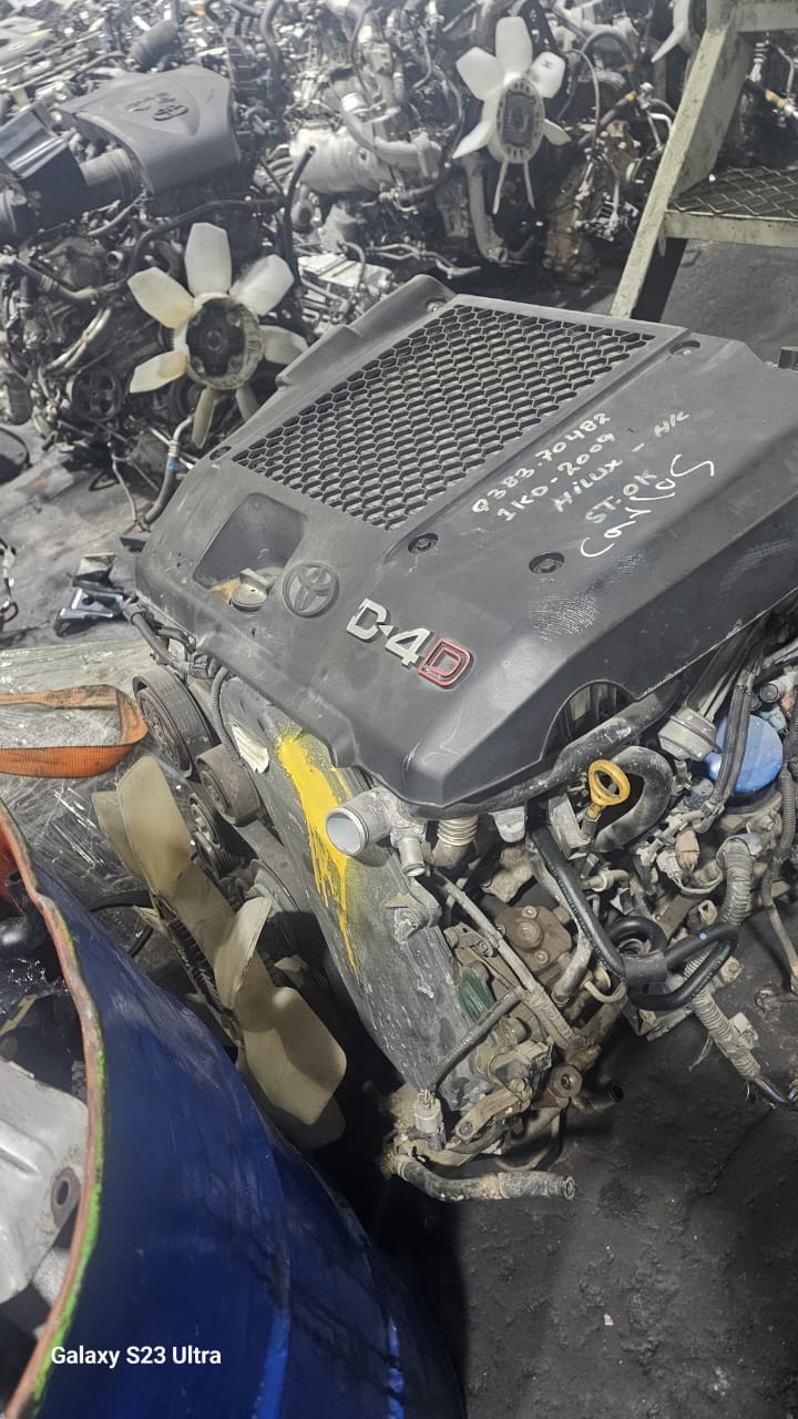 Toyota land cruiser Hilux vigo complete engine