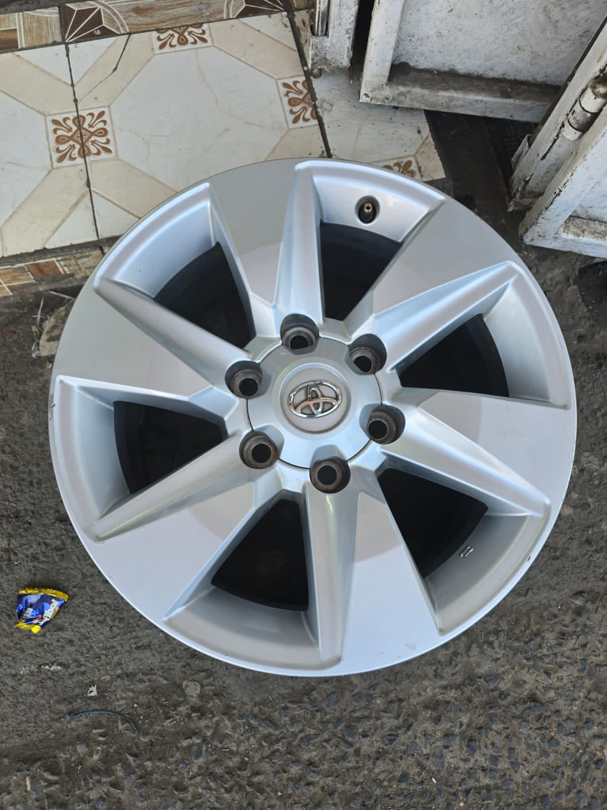 17 inch original landcruiser rims