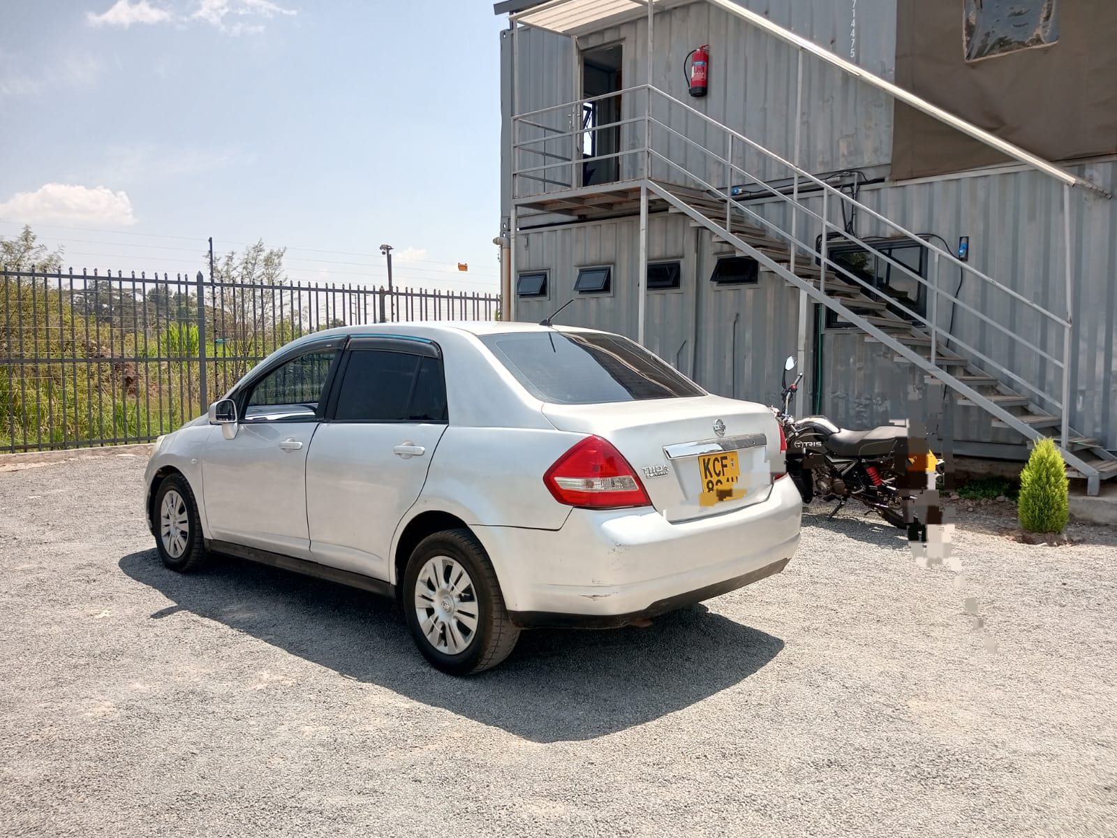 Nissan Tiida