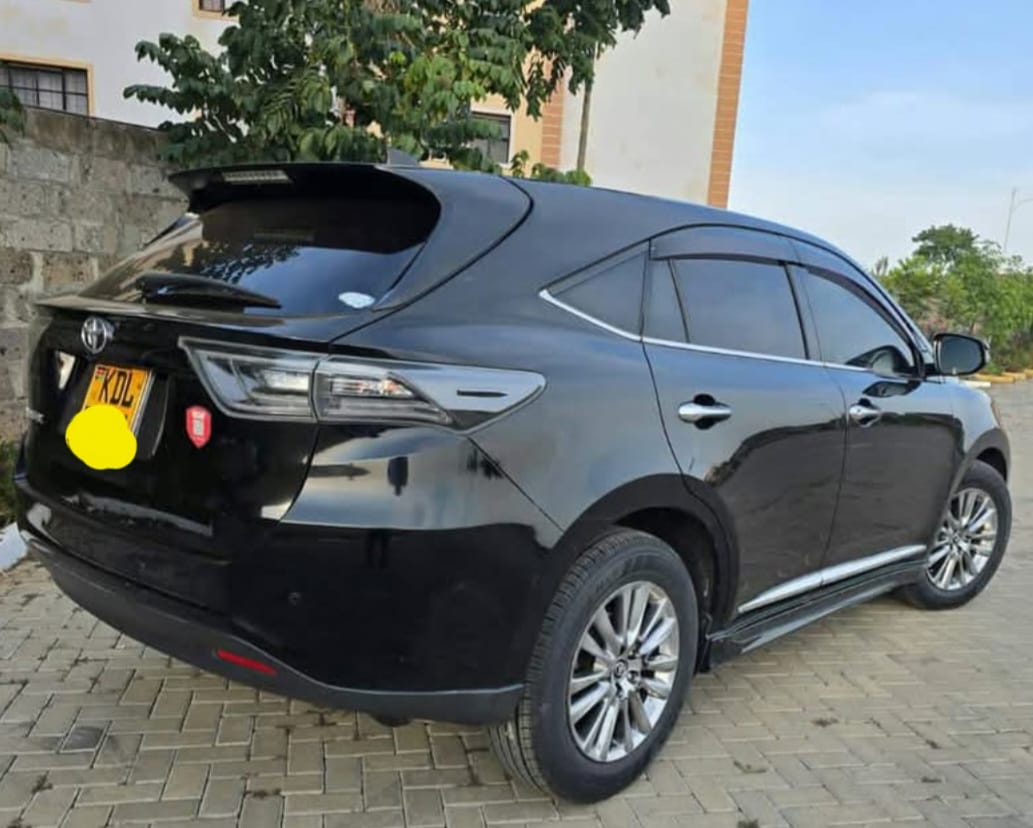 Toyota harrier for hire