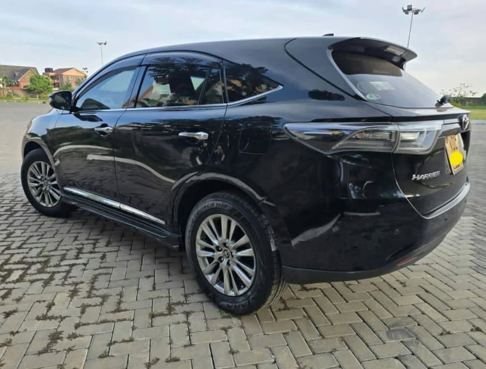 Toyota harrier for hire