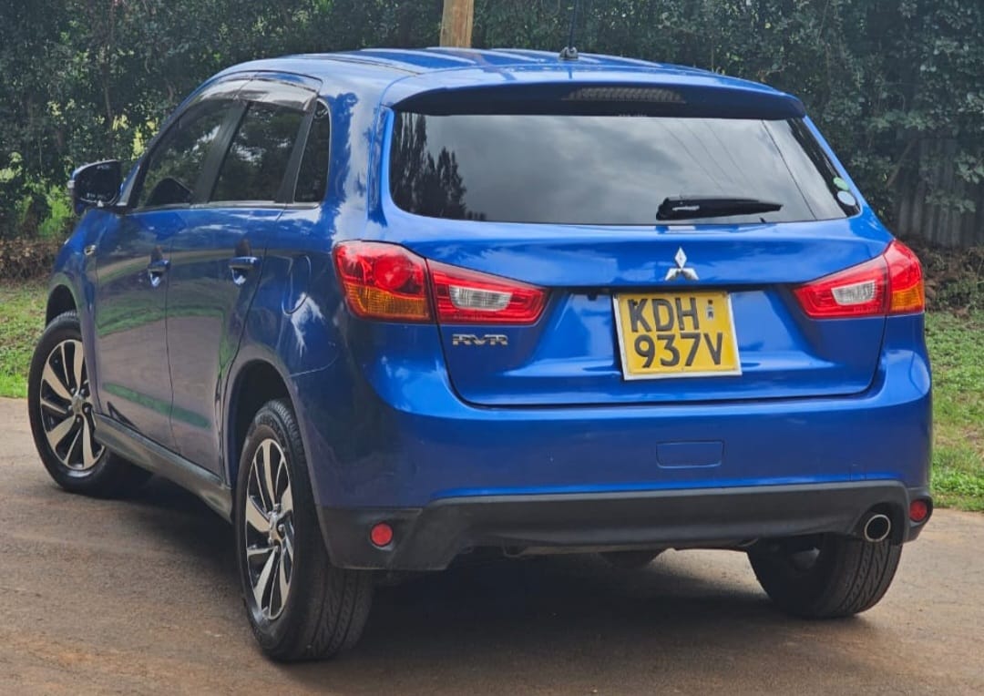 Mitsubishi RVR for hire