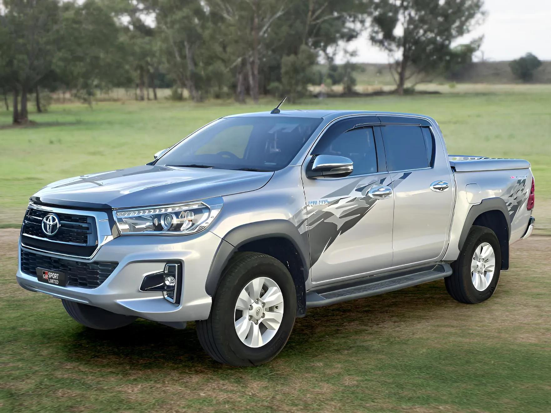 HILUX REVO