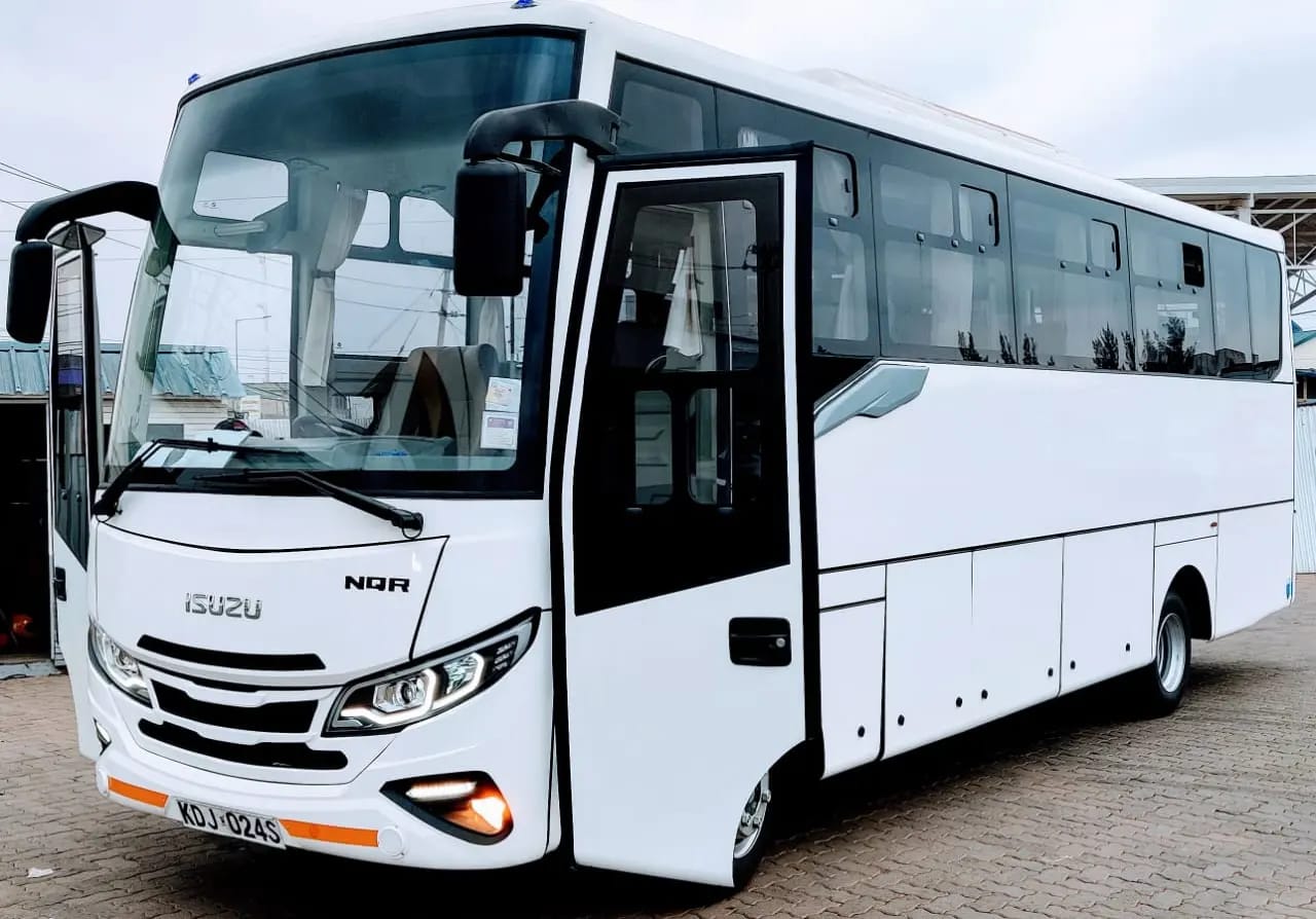 51 seater couch for hire