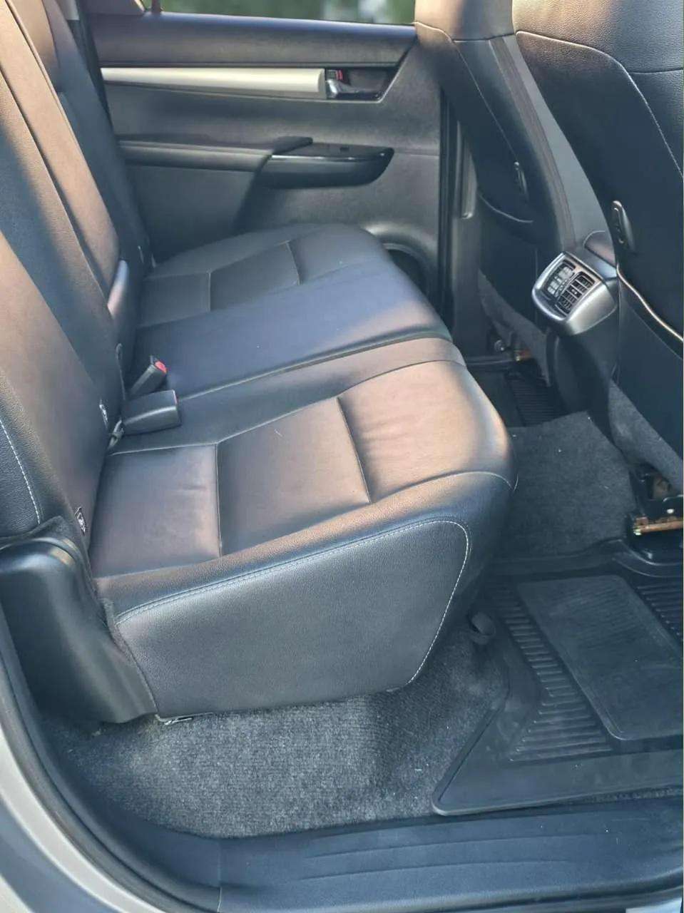HILUX REVO