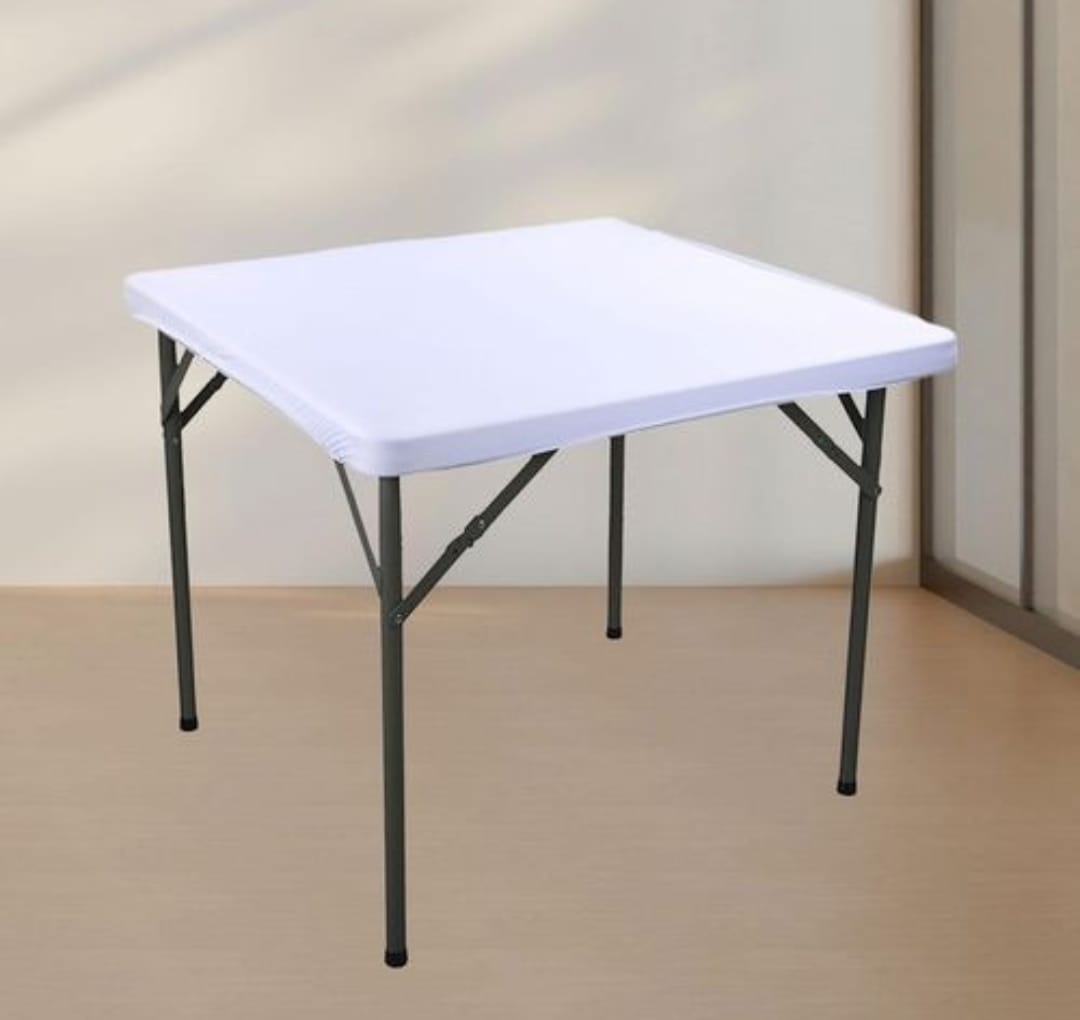 Foldable table