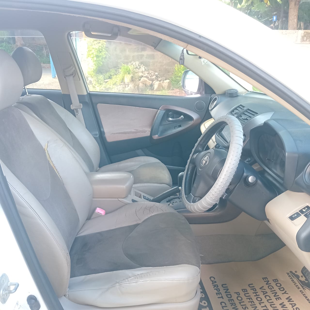 Toyota Vanguard 2009 model