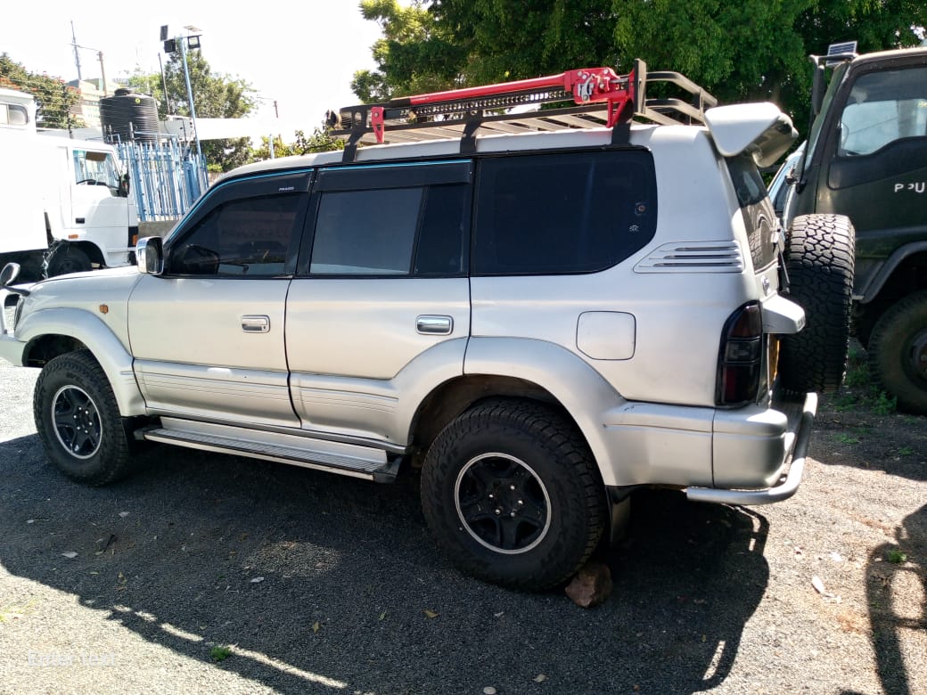Toyota Prado j95