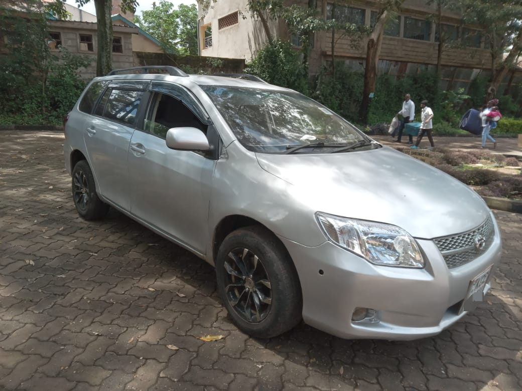 Toyota fielder