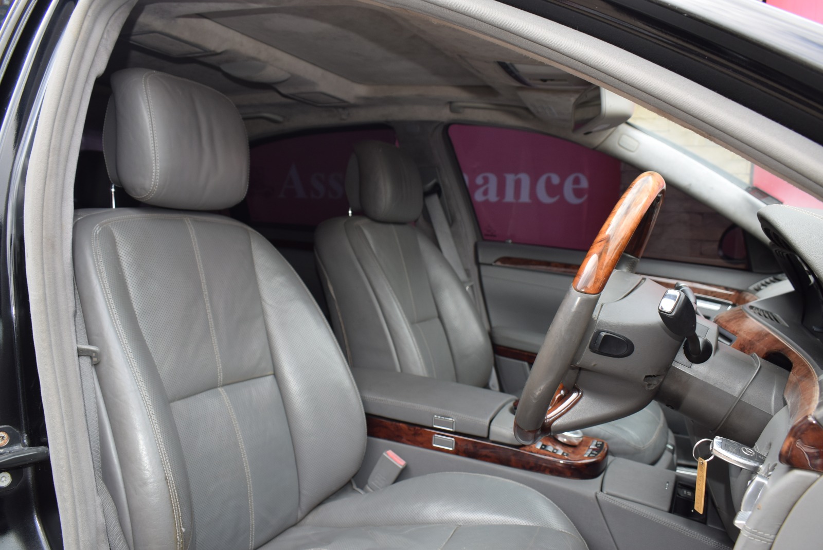 Mercedes Benz s600