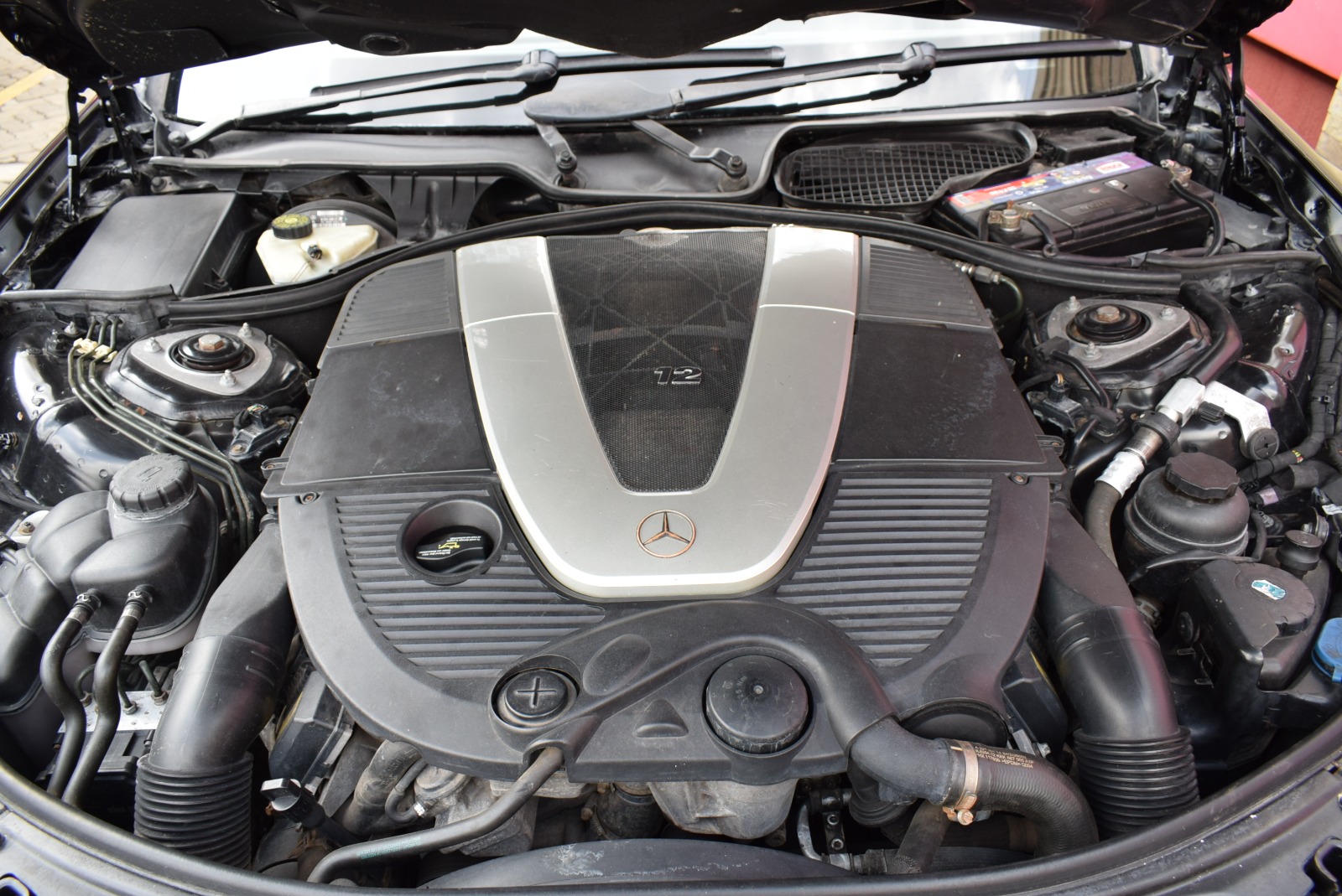 Mercedes Benz s600