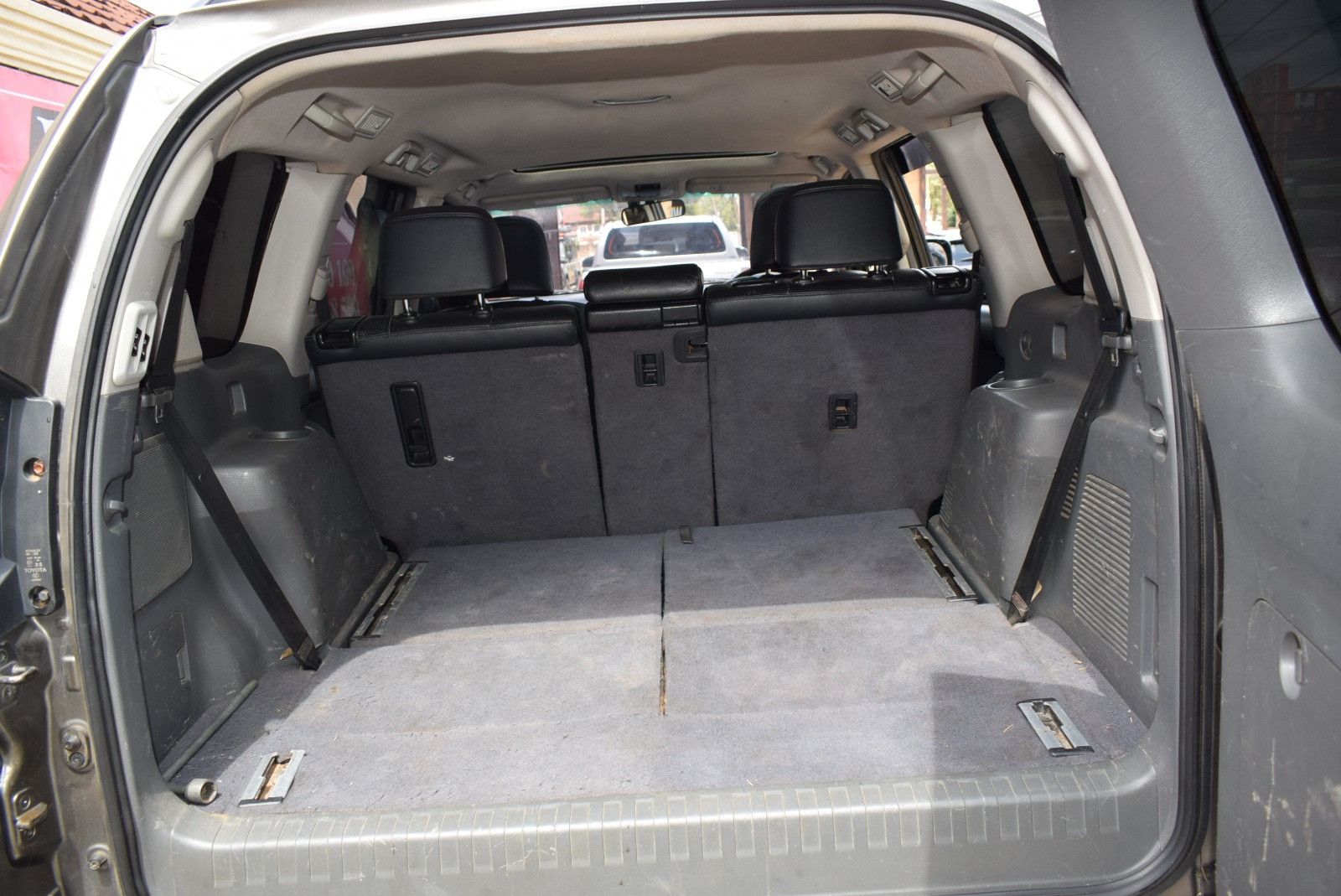 Toyota landcruiser VX 2010 model