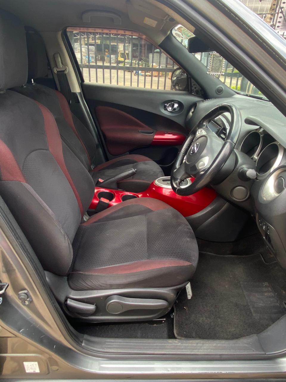 Nissan Juke 2010 model