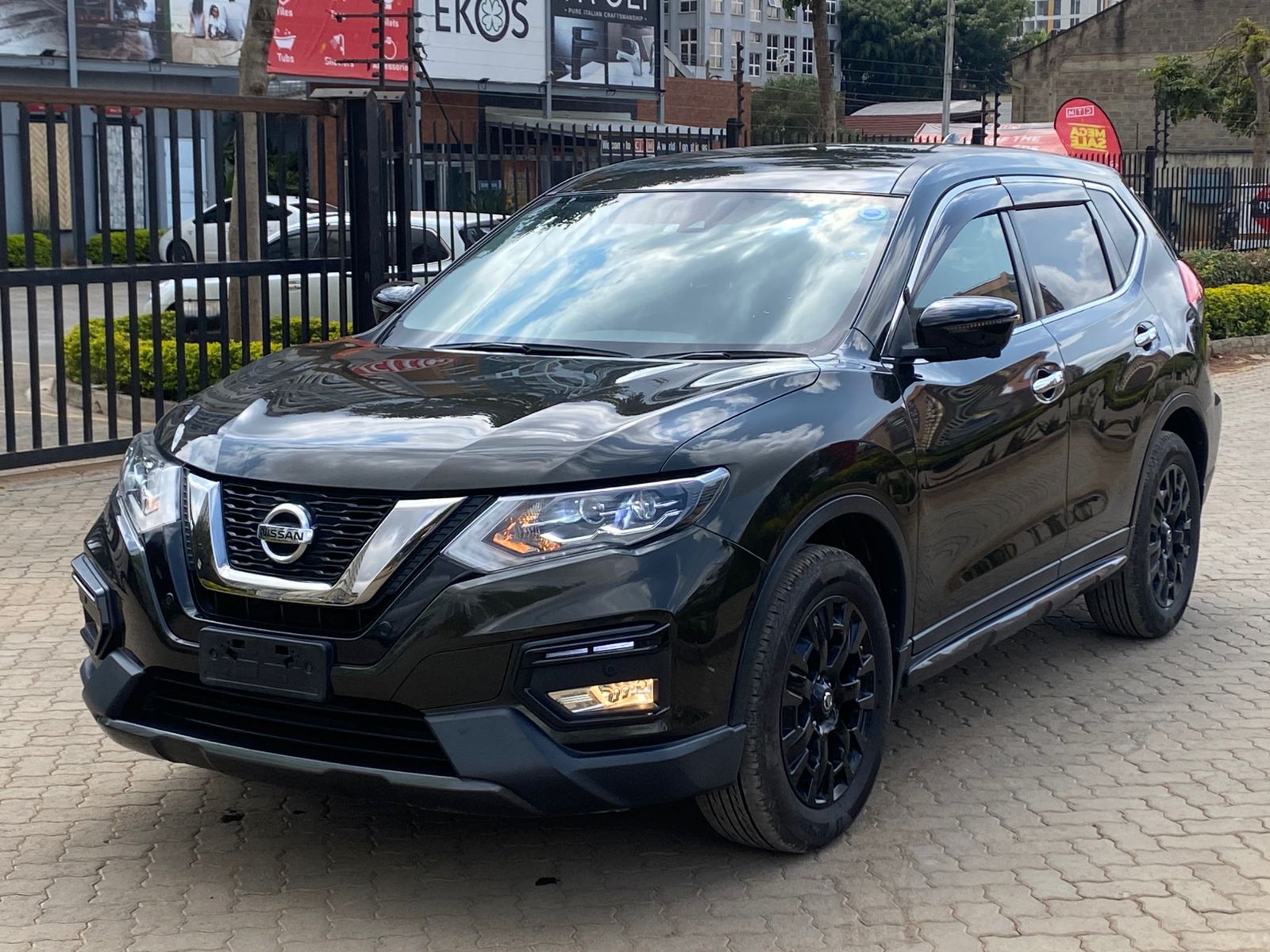 Nissan Xtrail 2018 model