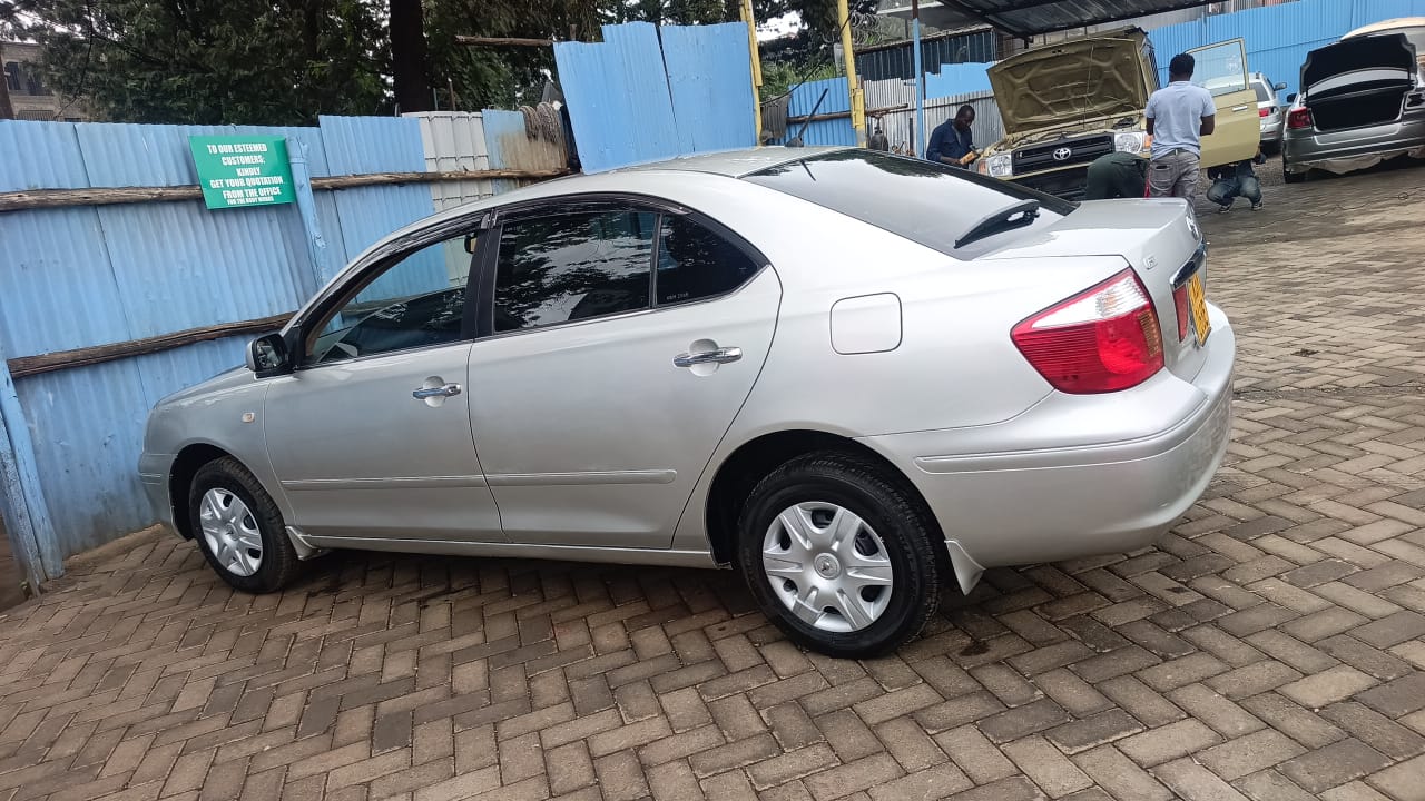 Toyota premio