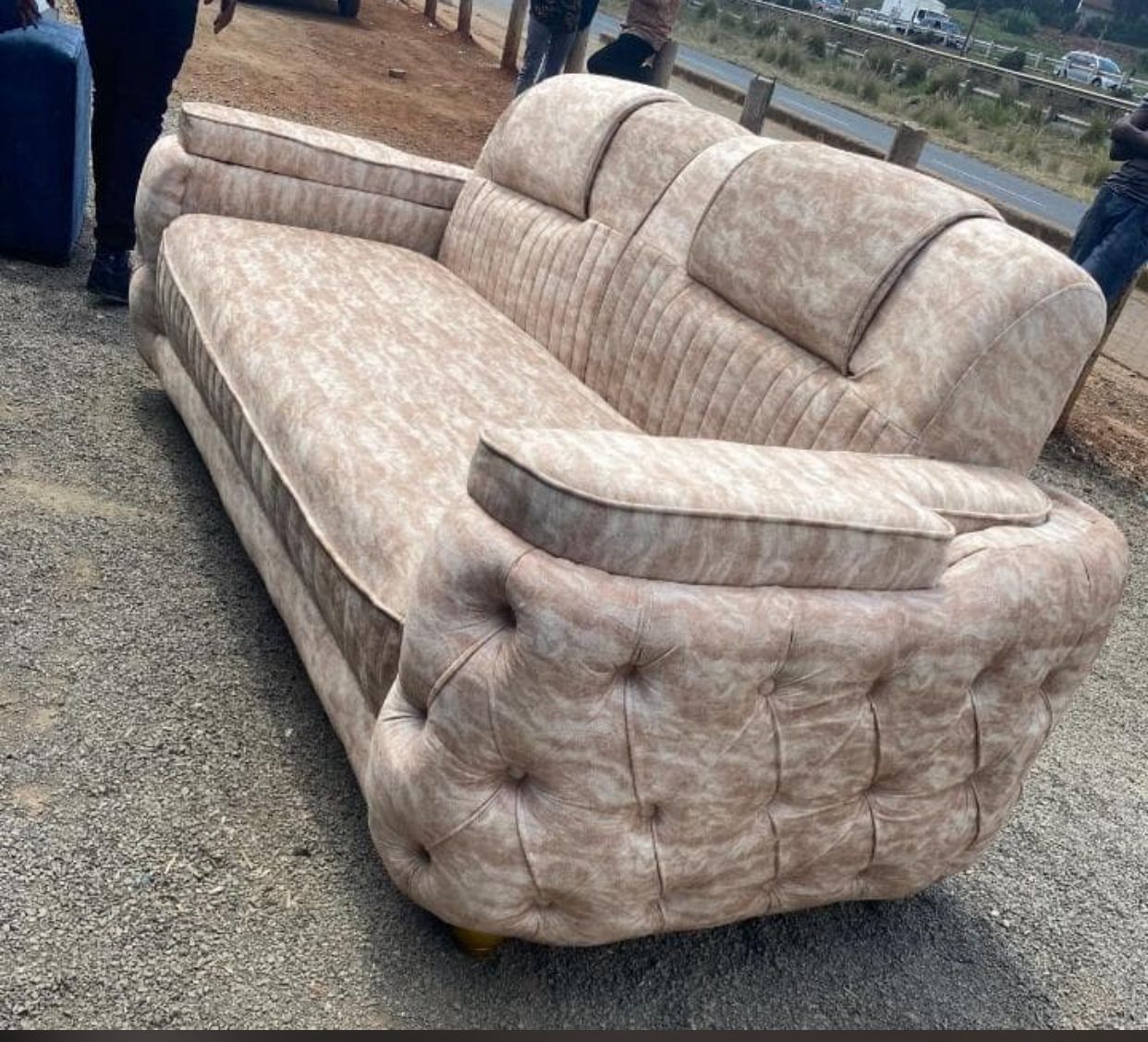 5 seater chester design furniture