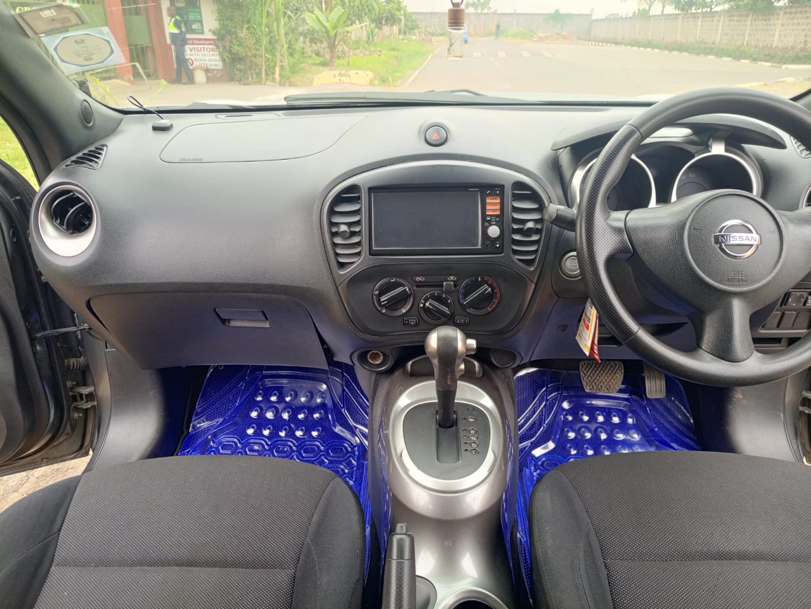 NISSAN JUKE