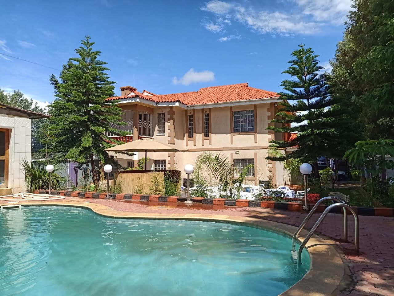 5 bedroom mansionette for sale