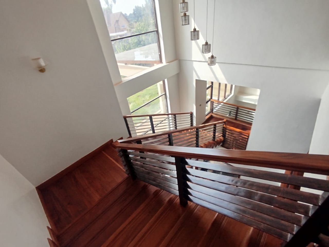 7 bedroom property for rent
