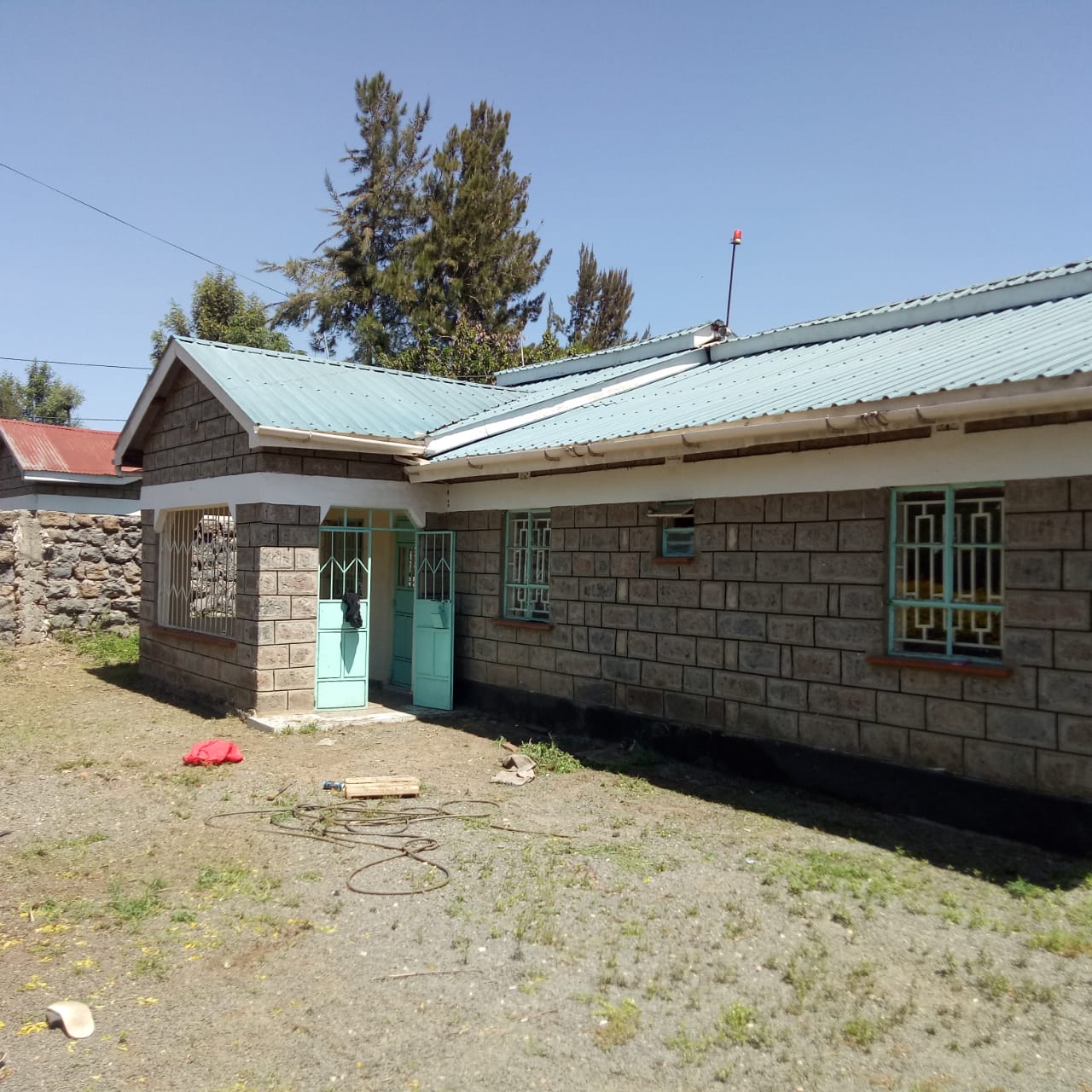 3 bedroom bungalow for rent
