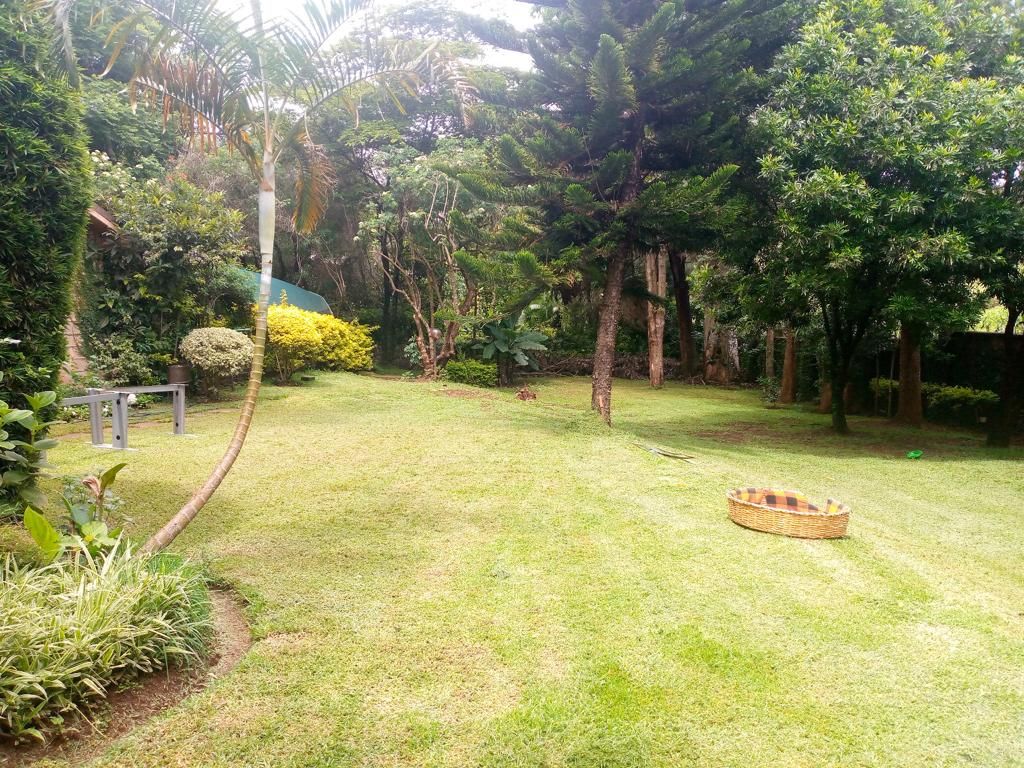 4 bedroom in Karen for rent