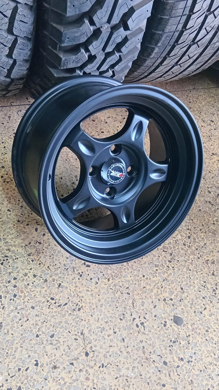 Size 15/4)100