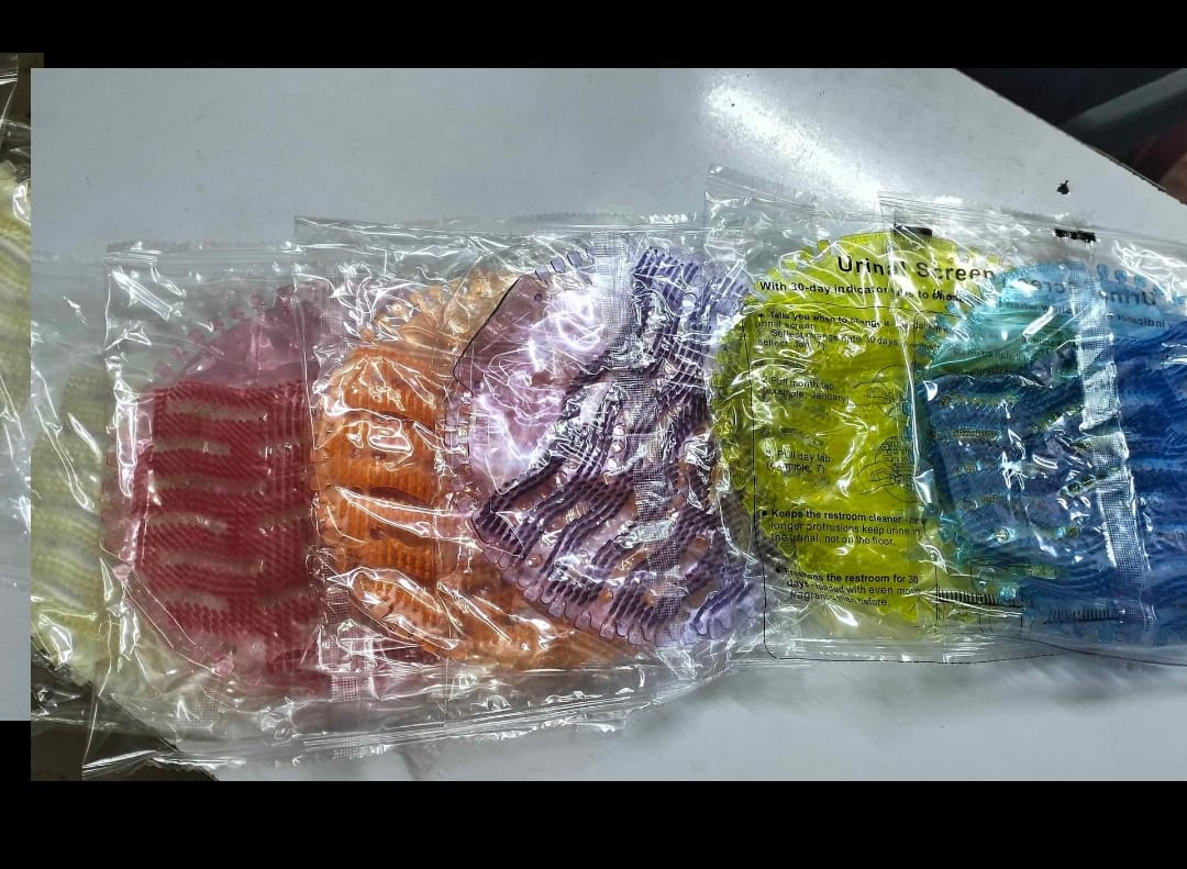 6 pieces deodorized urinal mats