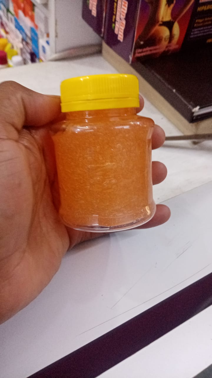 Stubborn knuckles remover