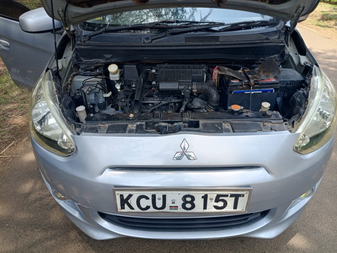 MITSUBISHI MIRAGE