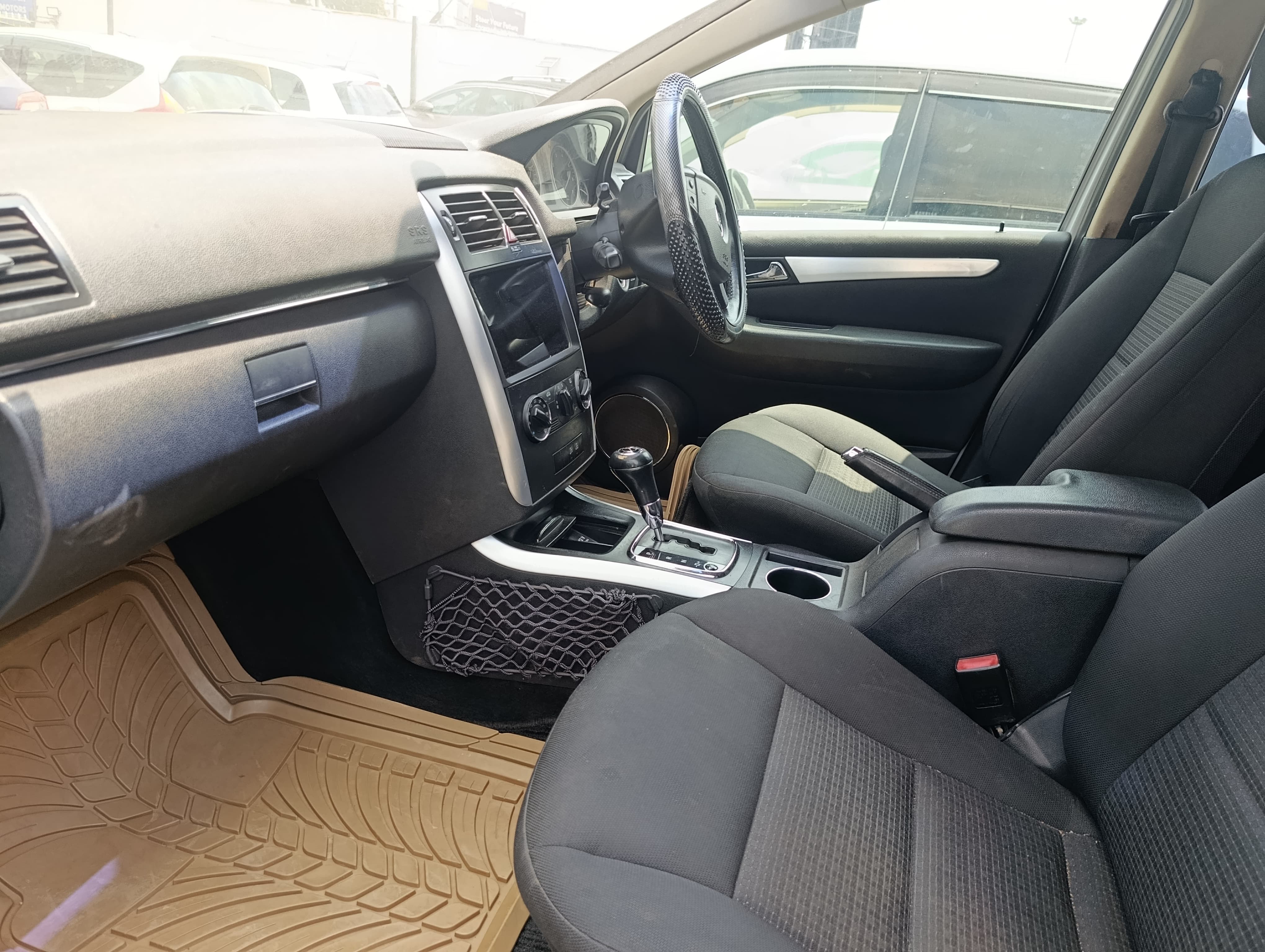 Mercedes Benz B170