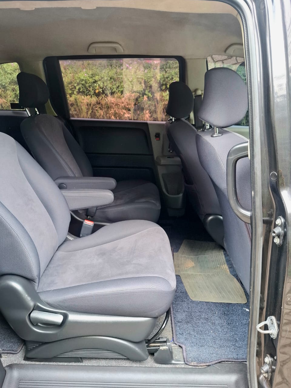 Honda freed 2010 model