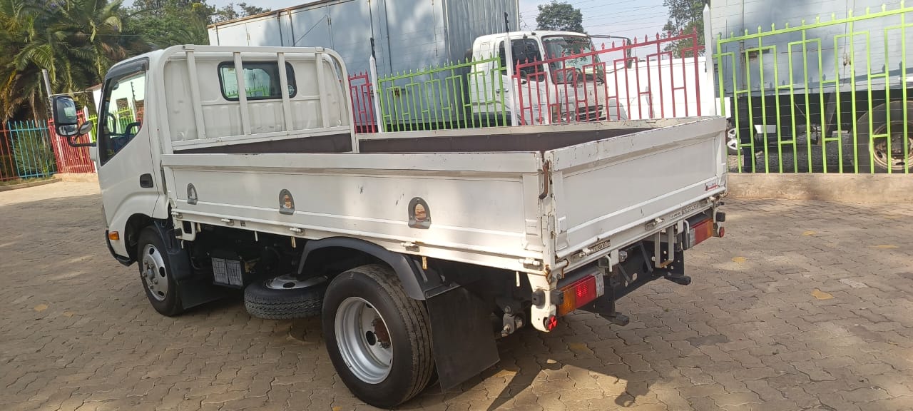 Toyota ace medium truck