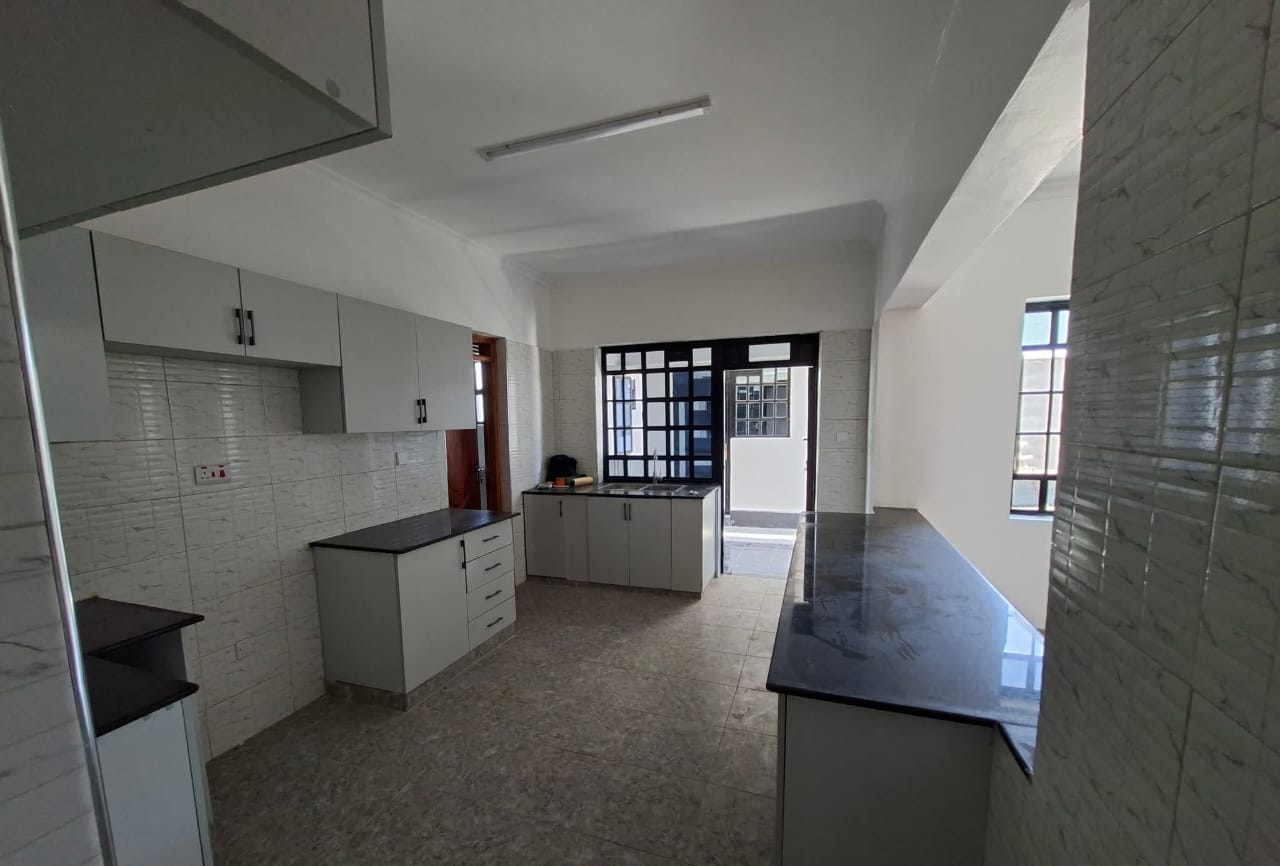 3 bedroom all ensuite in kitengela