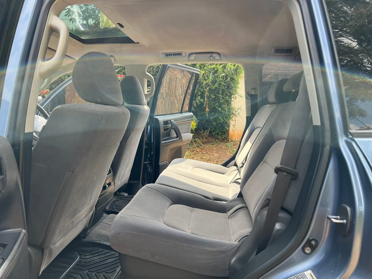 Toyota Landcruiser V8 (2010) – 4700cc Petrol | KSh 4M Negotiable