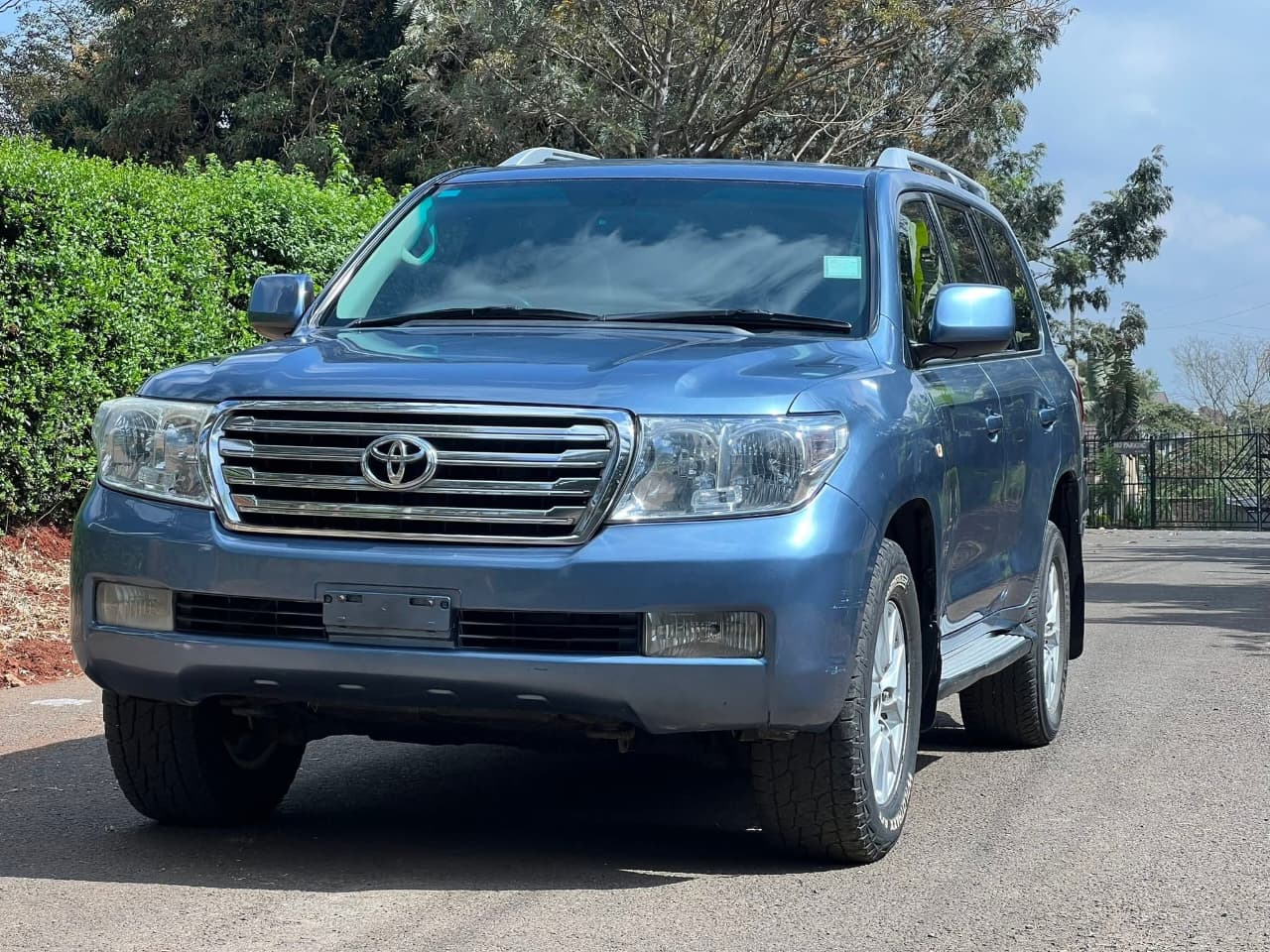 Toyota Landcruiser V8 (2010) – 4700cc Petrol | KSh 4M Negotiable