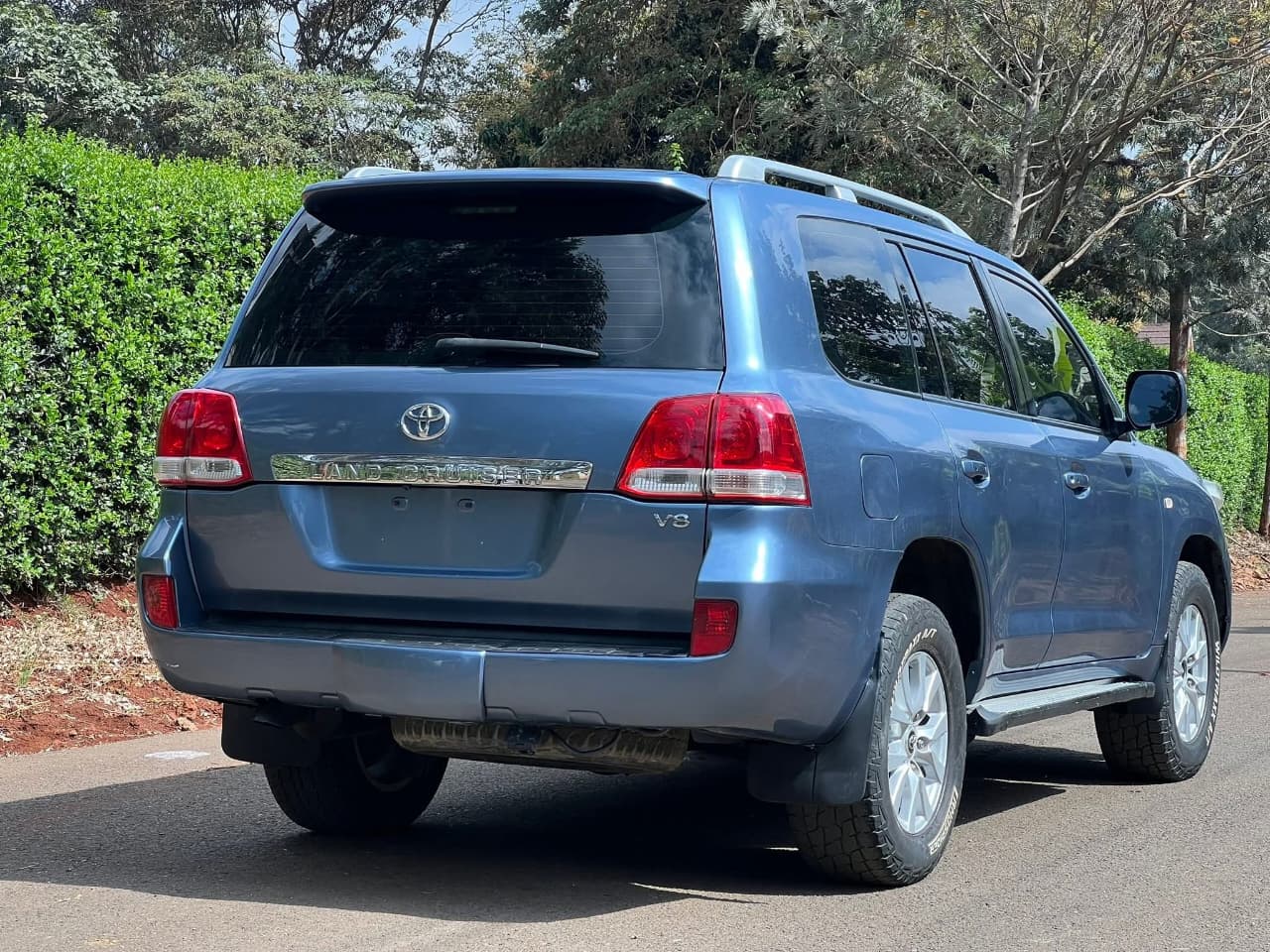 Toyota Landcruiser V8 (2010) – 4700cc Petrol | KSh 4M Negotiable