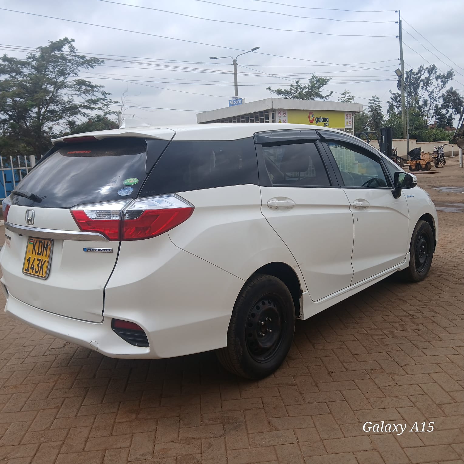 🚗 Honda Shuttle 2016 – 7 Seater | KSh 1,350,000 | Ready for Family & Travel!