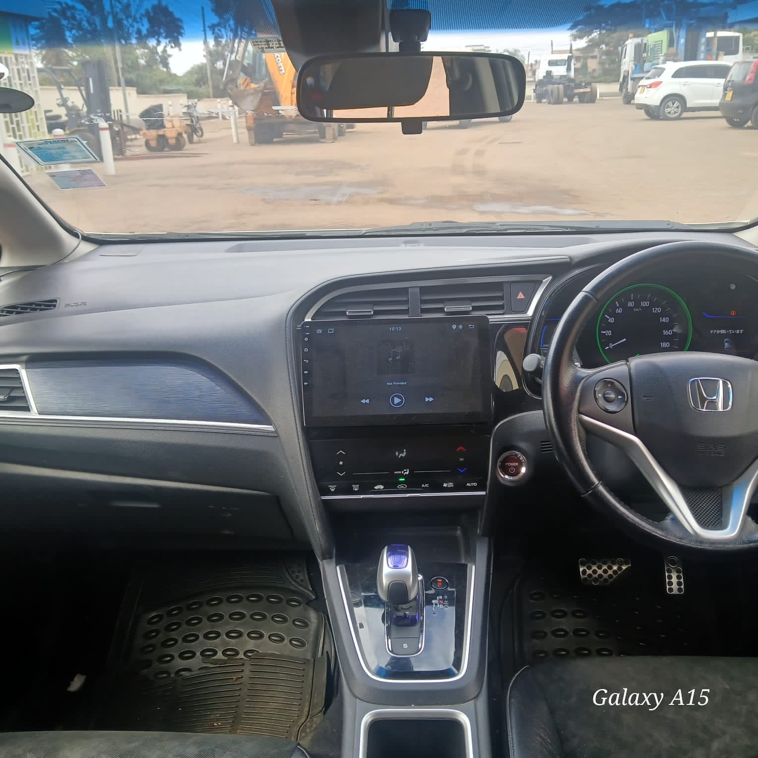 🚗 Honda Shuttle 2016 – 7 Seater | KSh 1,350,000 | Ready for Family & Travel!