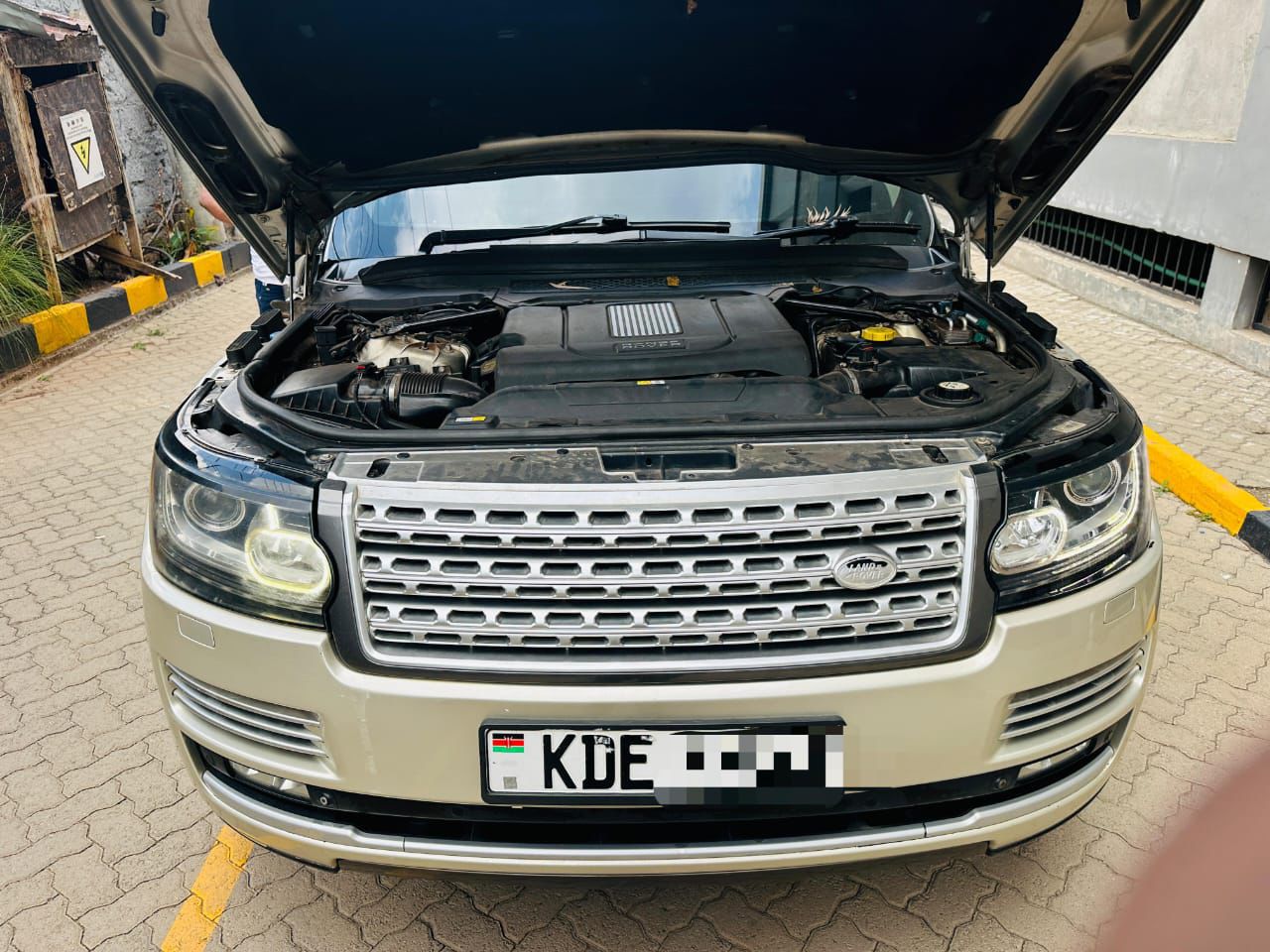 Range Rover Vogue 2014 – Quick Sale | 3000cc Diesel | KES 6,599,999/=