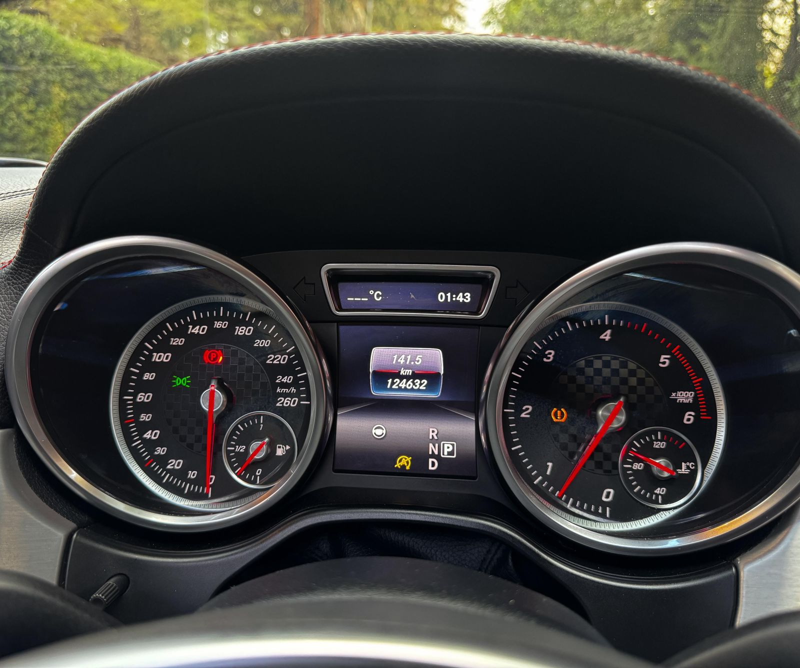 Mercedes-Benz GLE350 d 2015 – Luxury Deal! 🔥